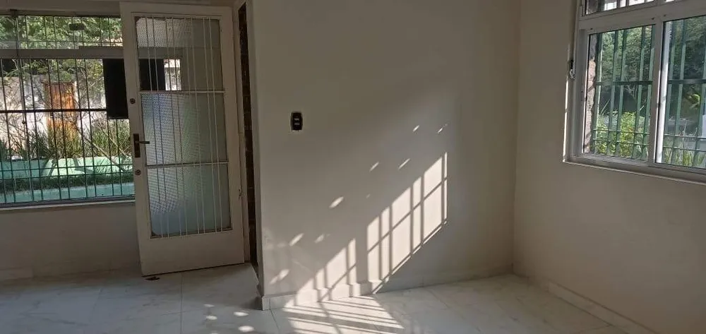Casa, 5 quartos, 187 m² - Foto 1