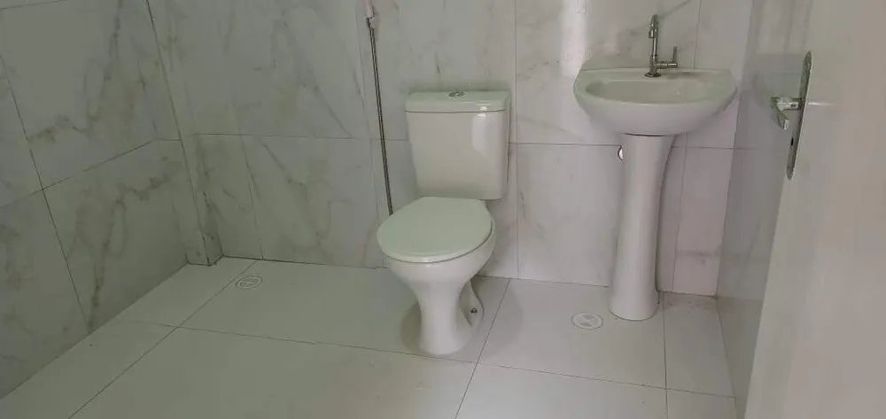 Casa, 5 quartos, 187 m² - Foto 2