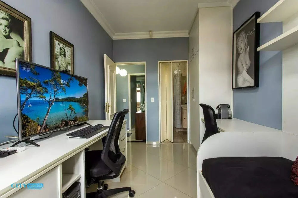 Sobrado, 3 quartos, 250 m² - Foto 1