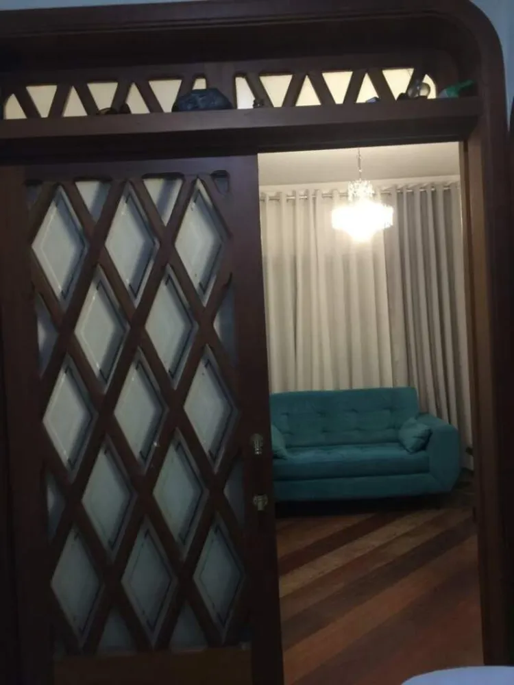 Casa, 3 quartos, 380 m² - Foto 1