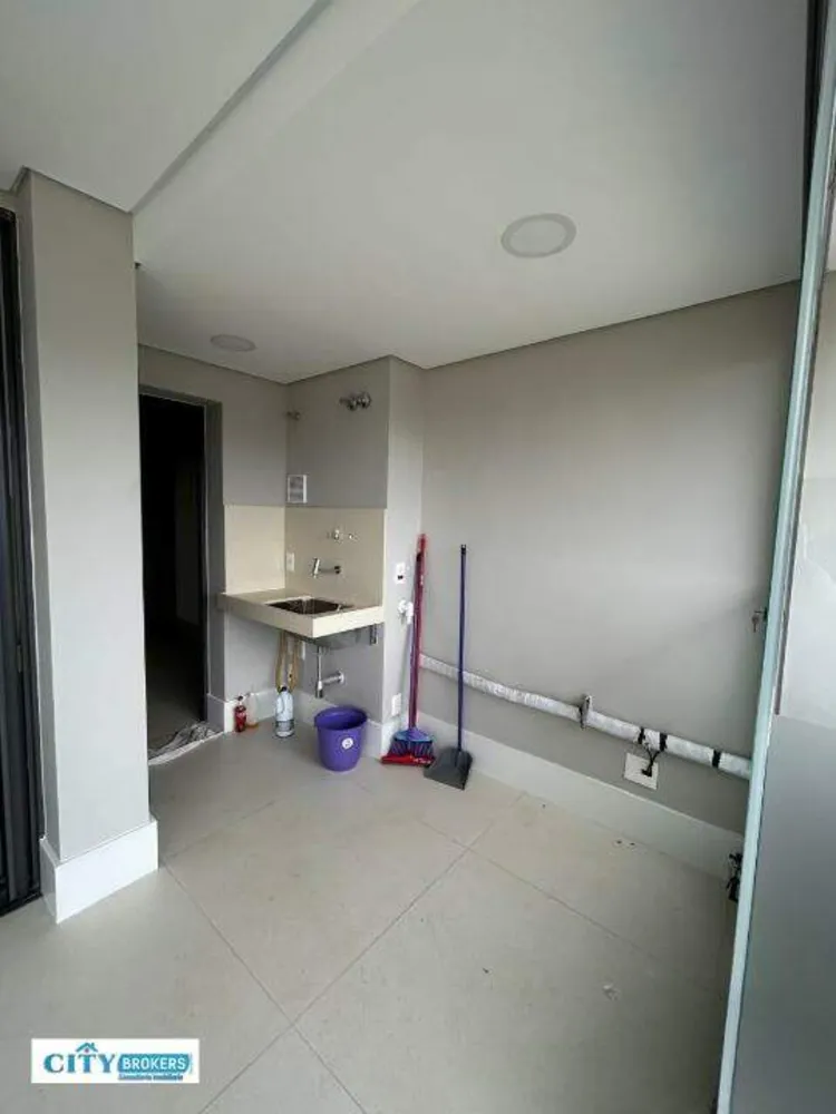 Apartamento, 3 quartos, 186 m² - Foto 1