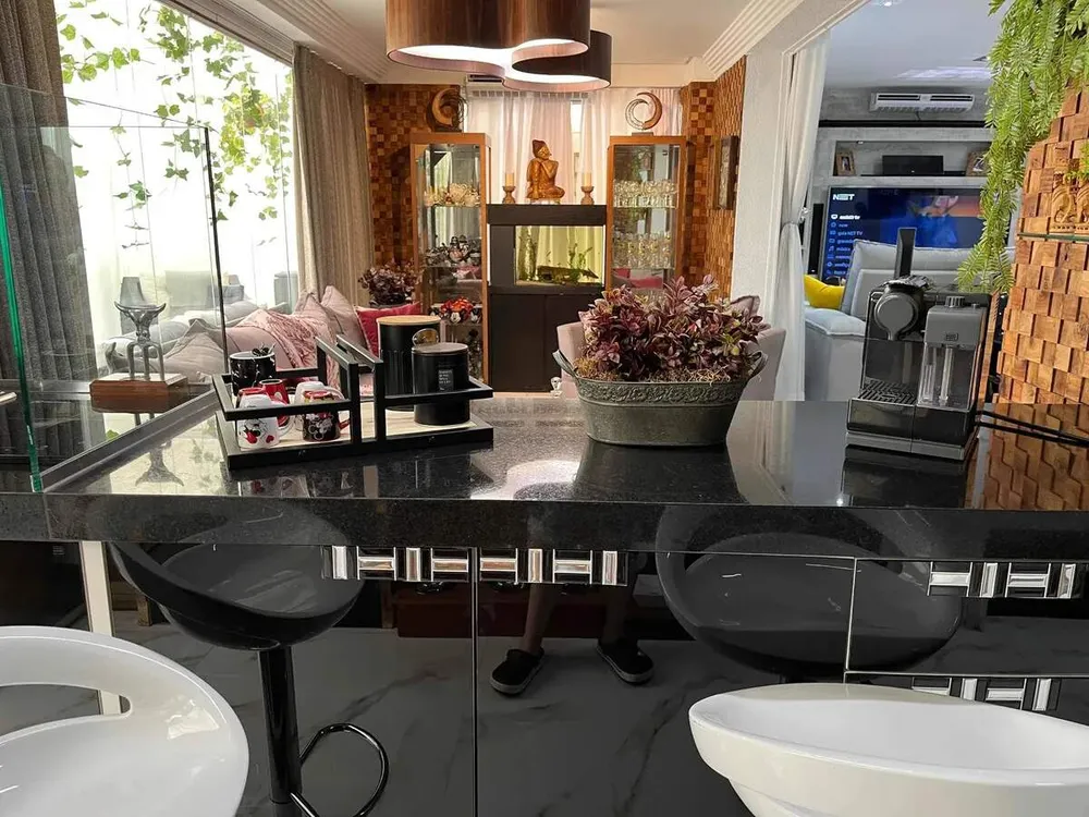 Apartamento, 3 quartos, 178 m² - Foto 2