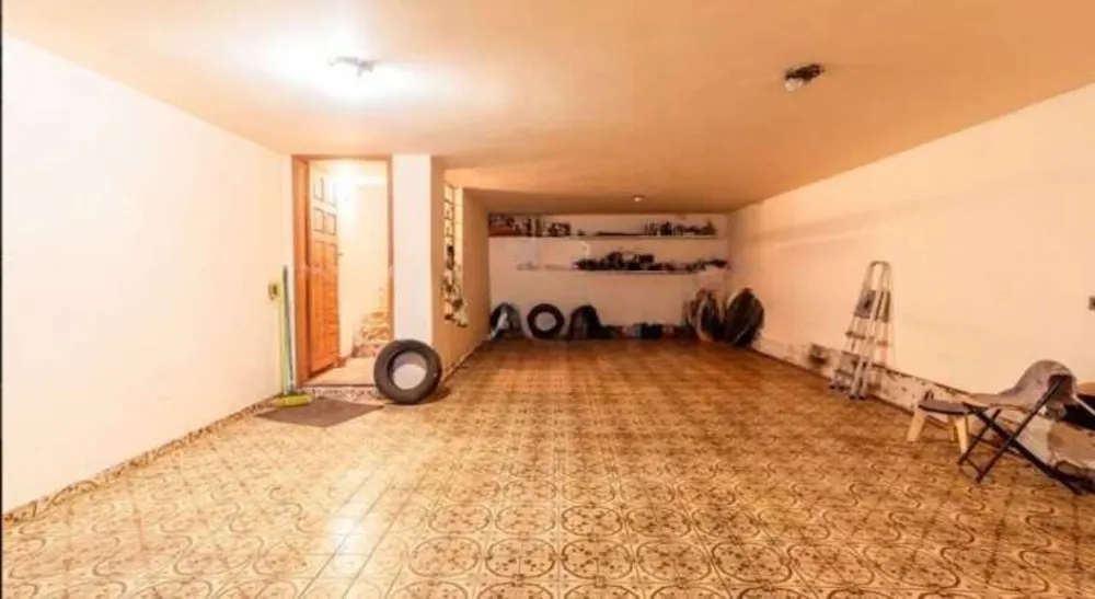 Sobrado, 3 quartos, 267 m² - Foto 2
