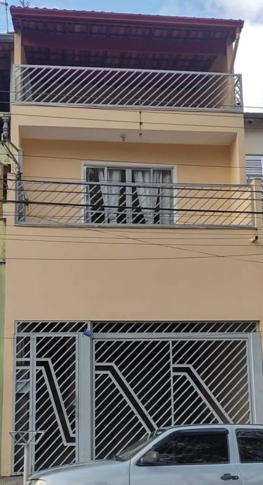 Sobrado, 3 quartos, 230 m² - Foto 1