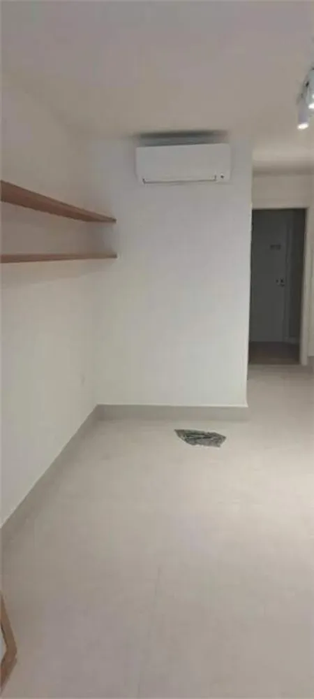 Apartamento, 1 quarto, 28 m² - Foto 3