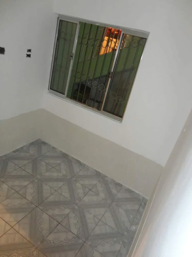 Casa, 6 quartos, 200 m² - Foto 3
