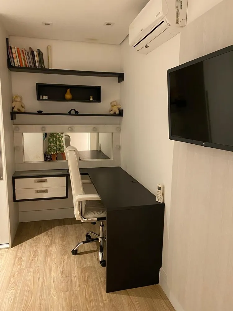 Apartamento, 3 quartos, 168 m² - Foto 1