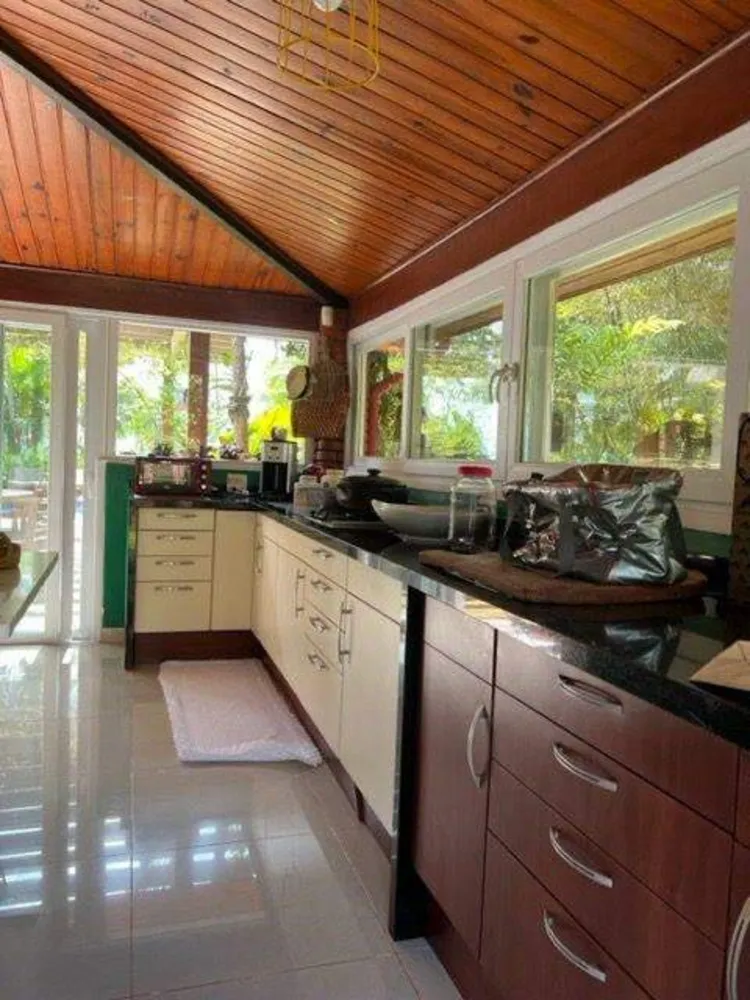 Chácara, 4 quartos, 280 m² - Foto 1