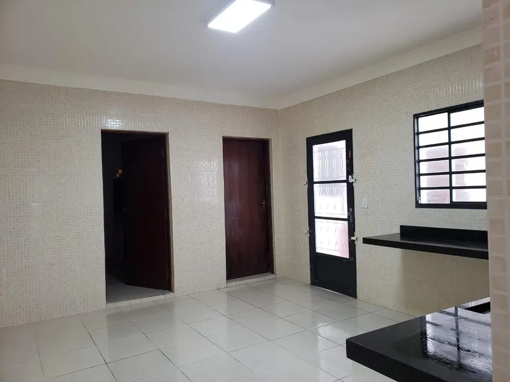 Sobrado, 5 quartos, 220 m² - Foto 9