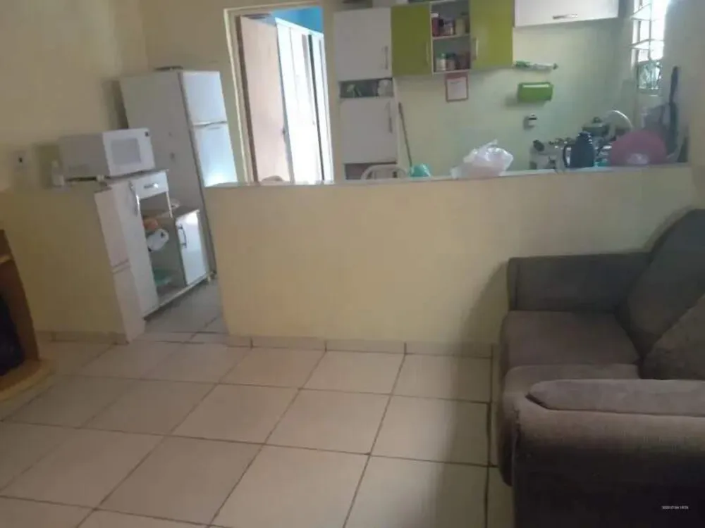 Sobrado, 3 quartos, 498 m² - Foto 1
