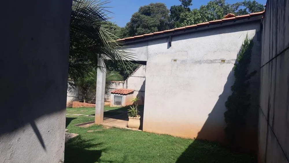 Chácara, 3 quartos, 1300 m² - Foto 11