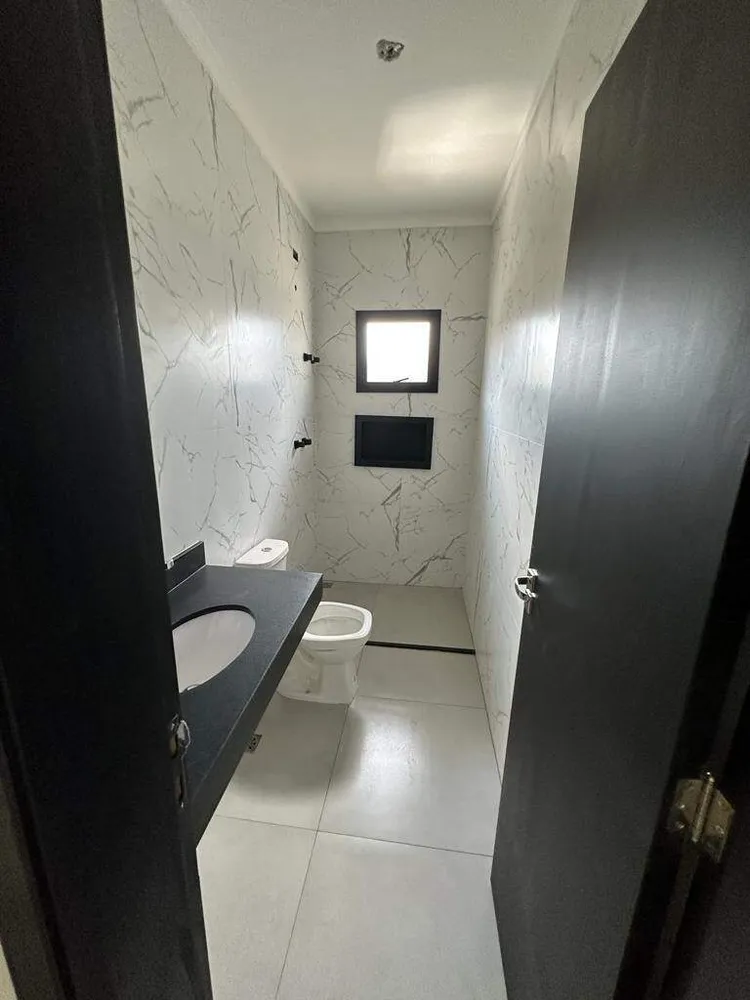 Casa, 3 quartos, 137 m² - Foto 1