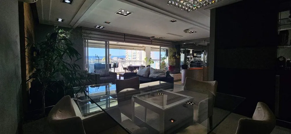 Apartamento, 4 quartos, 206 m² - Foto 9