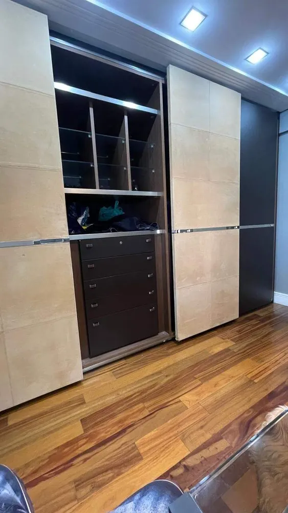 Apartamento, 4 quartos, 206 m² - Foto 1