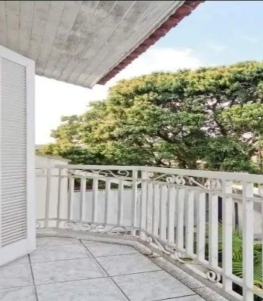 Sobrado, 4 quartos, 200 m² - Foto 1