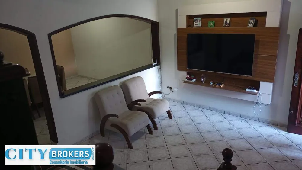 Casa, 3 quartos, 250 m² - Foto 3