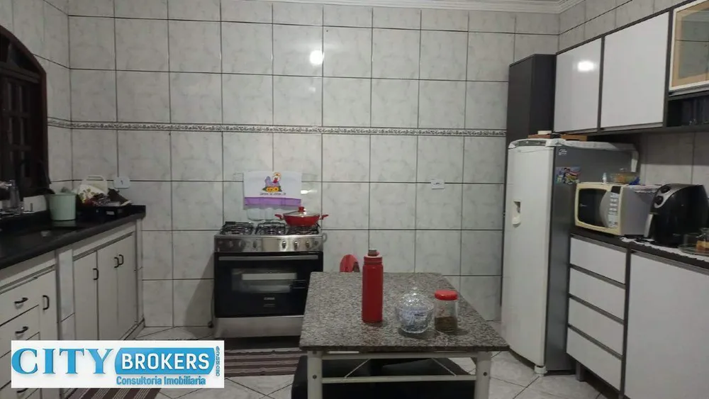 Casa, 3 quartos, 250 m² - Foto 1
