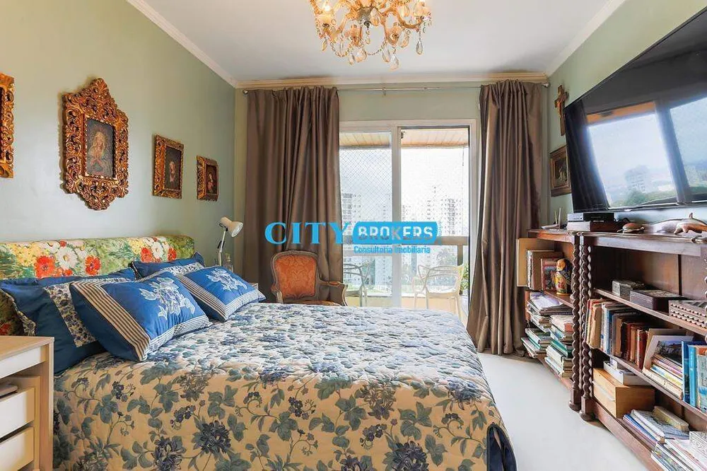 Apartamento, 3 quartos, 211 m² - Foto 2