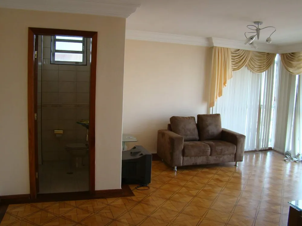 Apartamento, 3 quartos, 300 m² - Foto 2