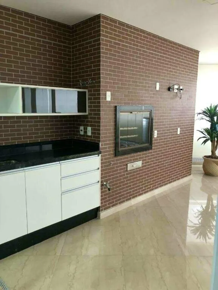 Apartamento, 3 quartos, 200 m² - Foto 2