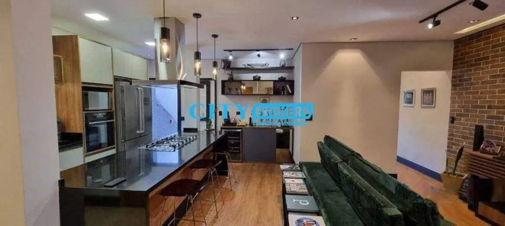 Casa, 3 quartos, 225 m² - Foto 2