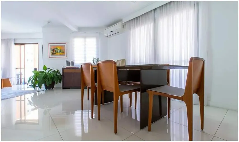Apartamento, 4 quartos, 230 m² - Foto 2