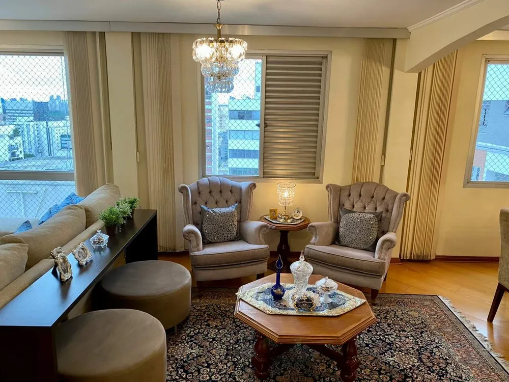 Apartamento, 3 quartos, 189 m² - Foto 1