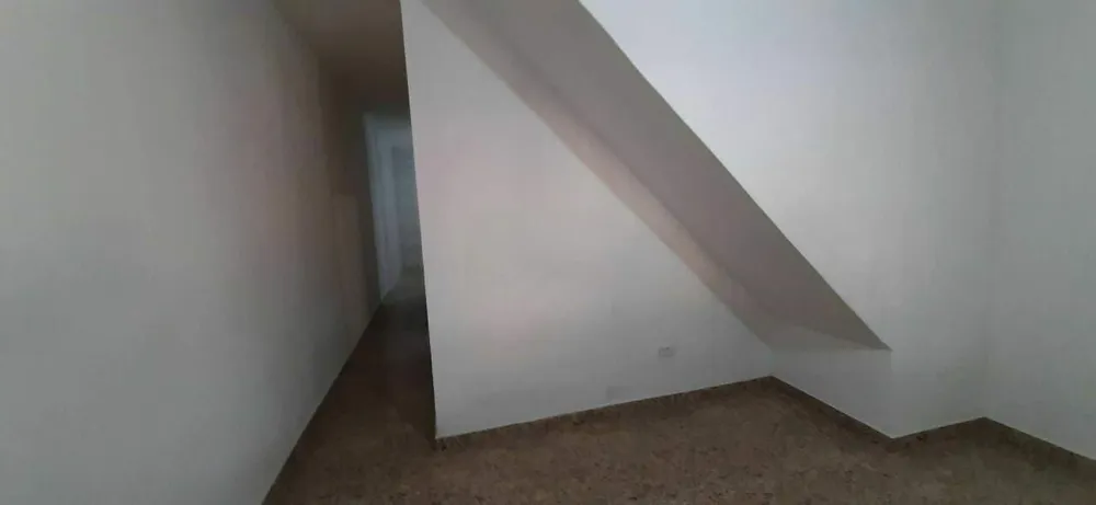 Sobrado, 5 quartos, 230 m² - Foto 2