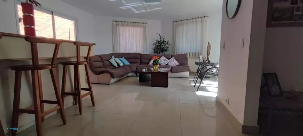 Sobrado, 3 quartos, 235 m² - Foto 3