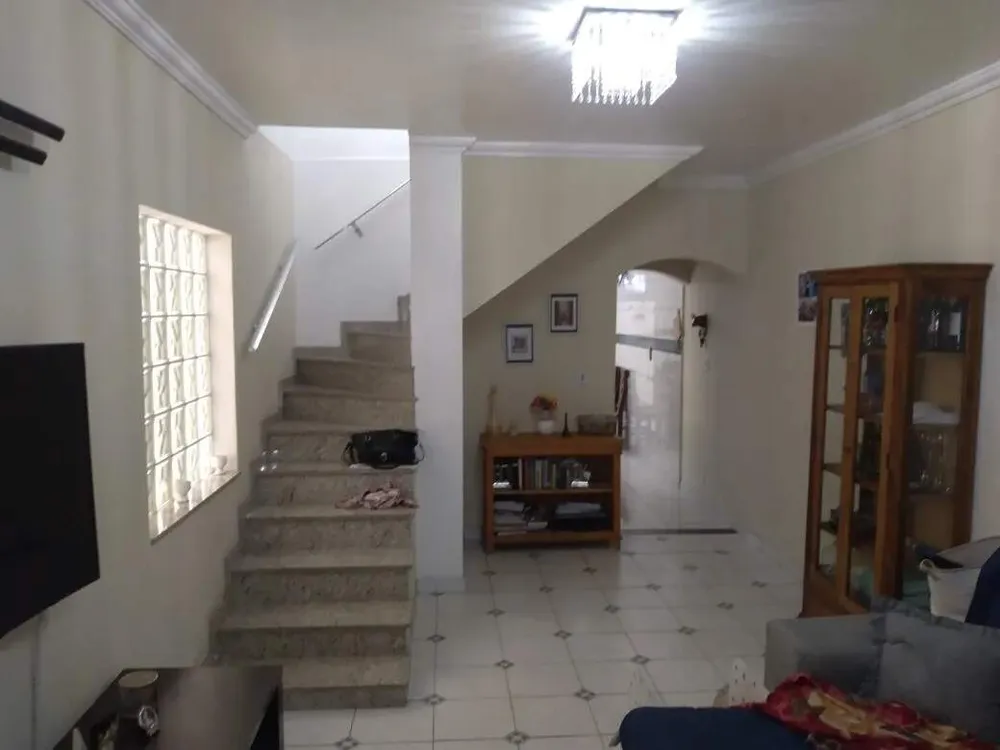 Sobrado, 3 quartos, 200 m² - Foto 6