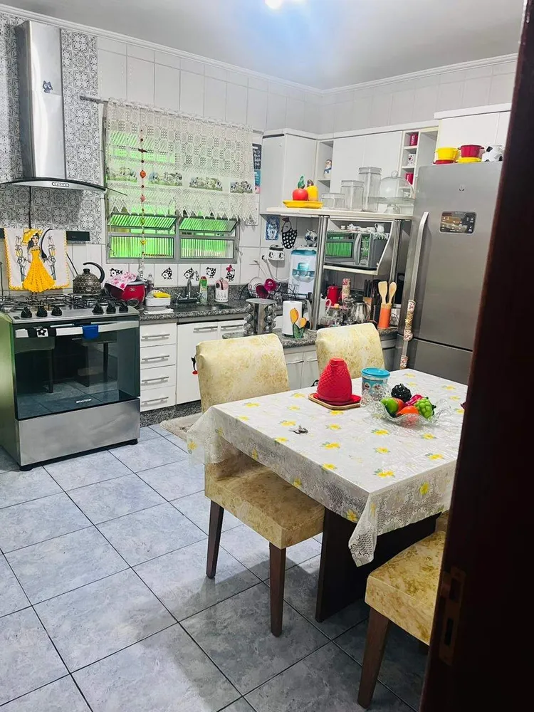 Sobrado, 2 quartos, 300 m² - Foto 12