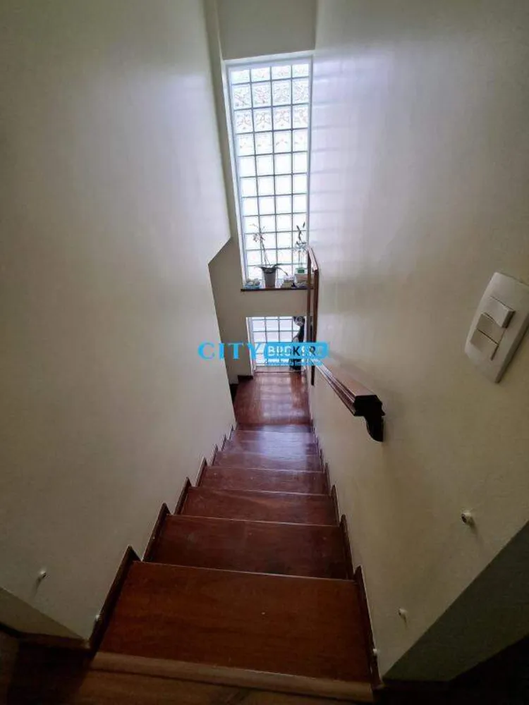 Sobrado, 4 quartos, 200 m² - Foto 1