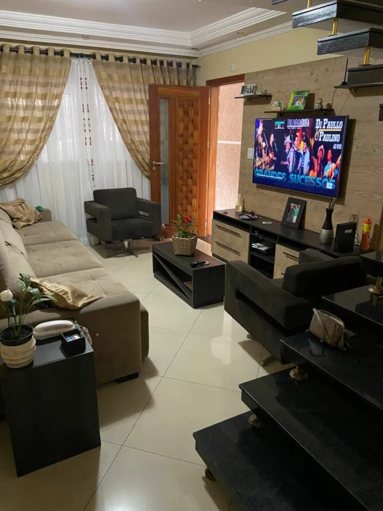 Sobrado, 3 quartos, 215 m² - Foto 4