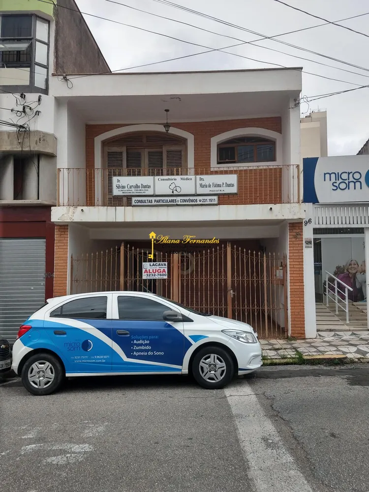 Sobrado, 3 quartos, 230 m² - Foto 2
