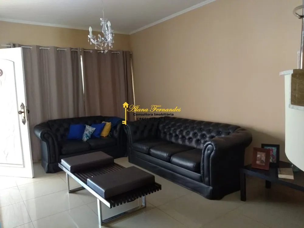 Casa, 3 quartos, 330 m² - Foto 3