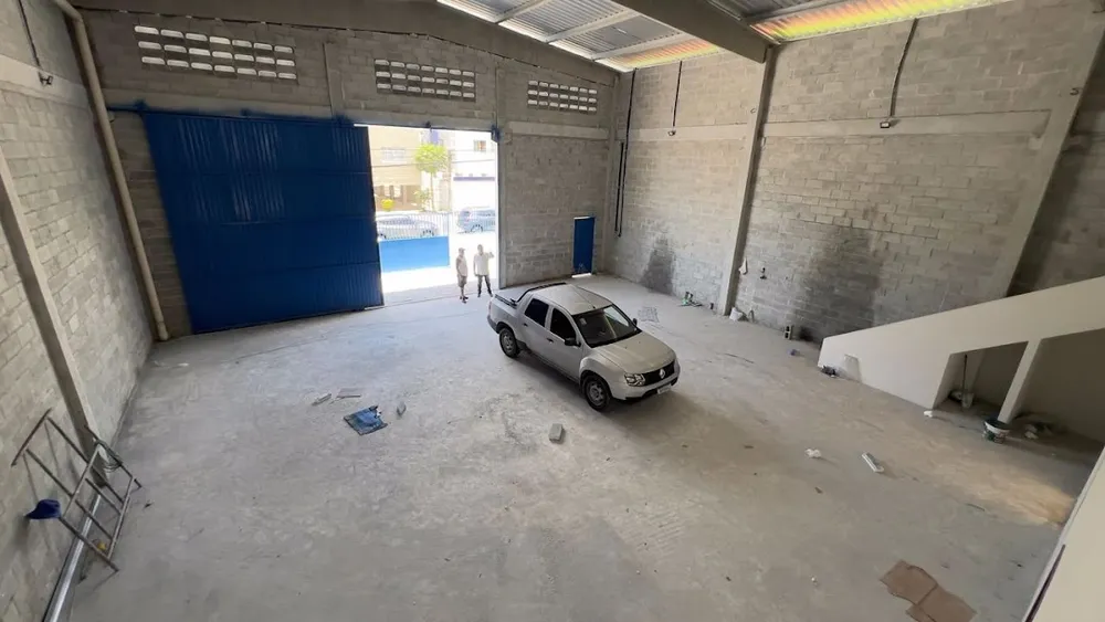 Depósito-Galpão, 640 m² - Foto 1