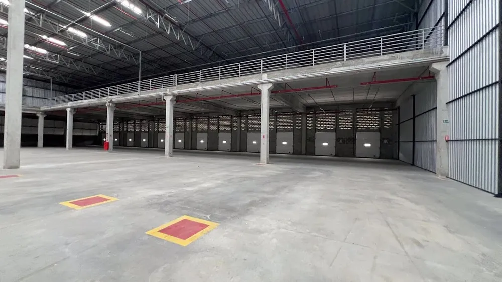 Depósito-Galpão, 30000 m² - Foto 7