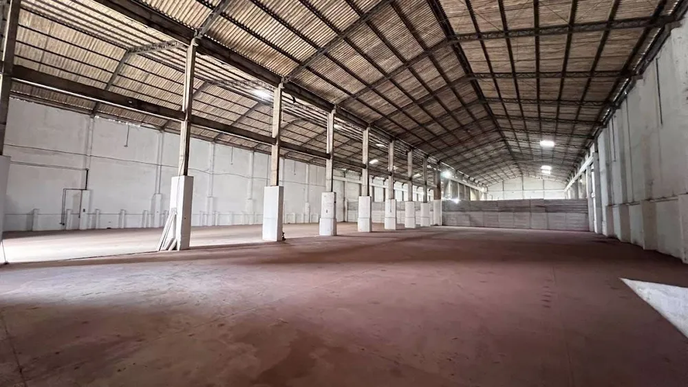 Depósito-Galpão, 2200 m² - Foto 2