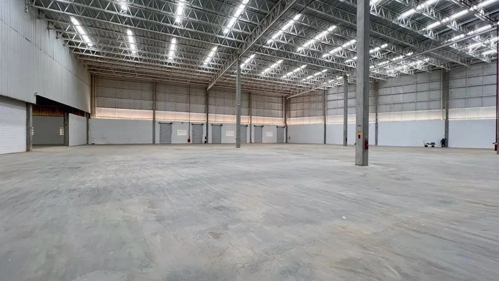 Depósito-Galpão, 7100 m² - Foto 2
