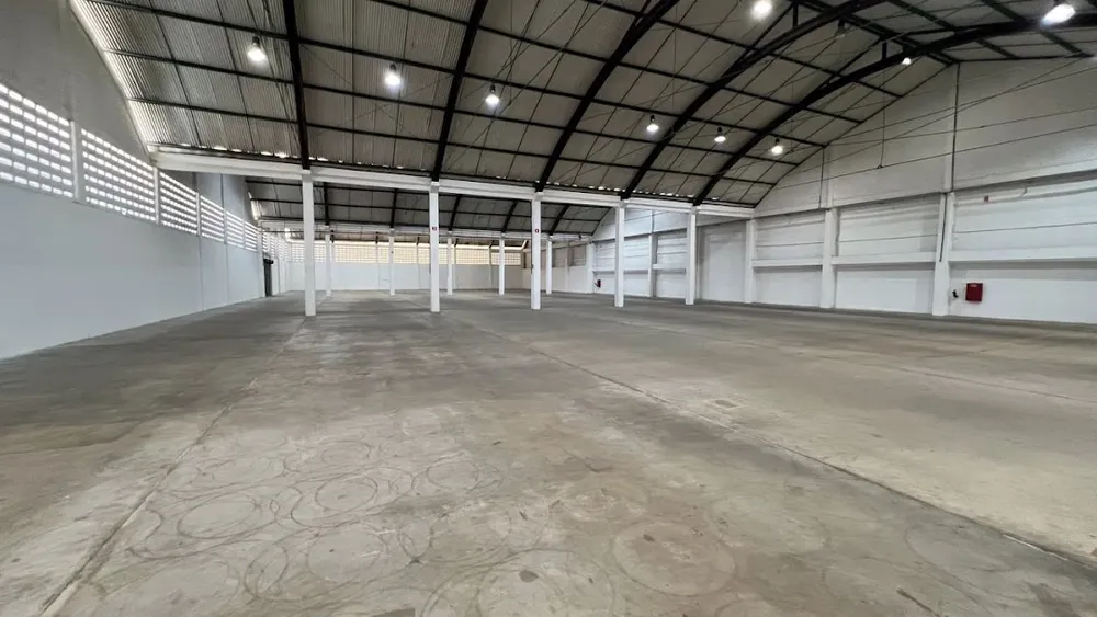 Depósito-Galpão, 5400 m² - Foto 2