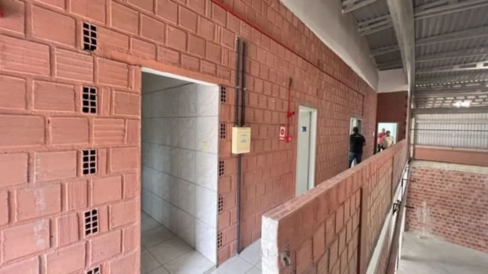 Depósito-Galpão, 1000 m² - Foto 2