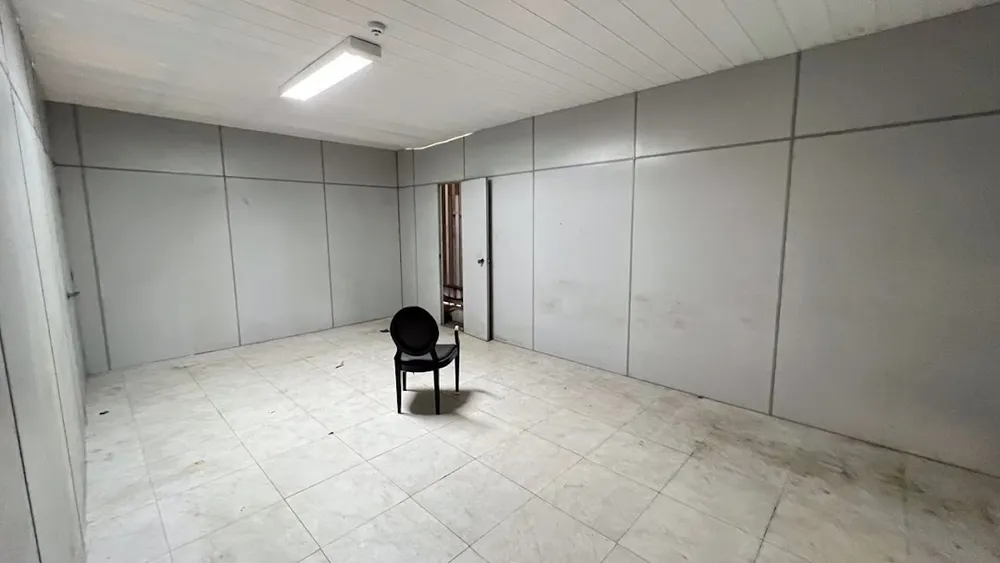Depósito-Galpão, 950 m² - Foto 2