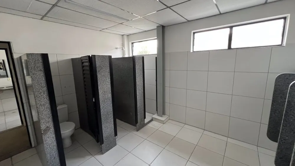Depósito-Galpão, 1090 m² - Foto 2