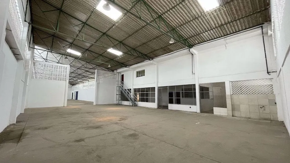 Depósito-Galpão, 1120 m² - Foto 2