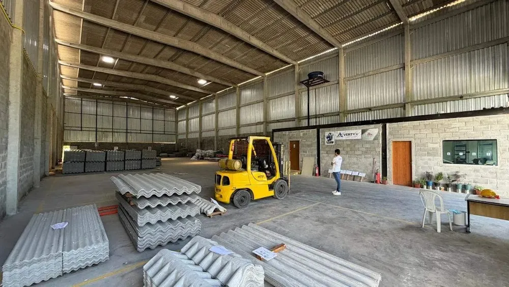 Depósito-Galpão, 1070 m² - Foto 1