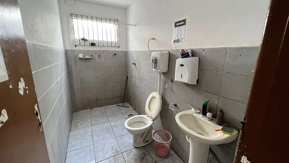 Depósito-Galpão, 380 m² - Foto 2
