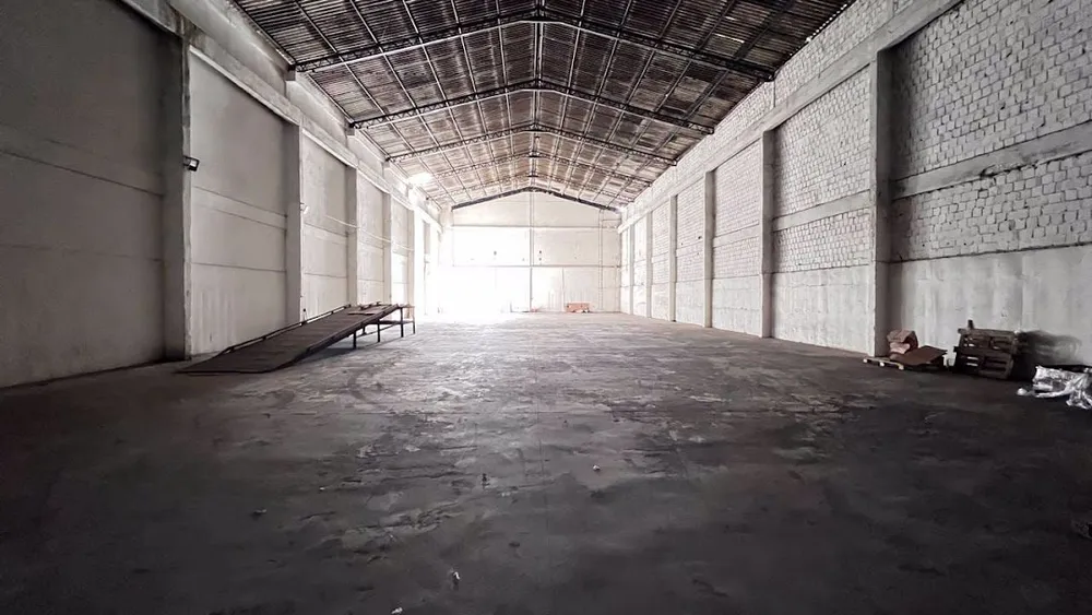 Depósito-Galpão, 1000 m² - Foto 1