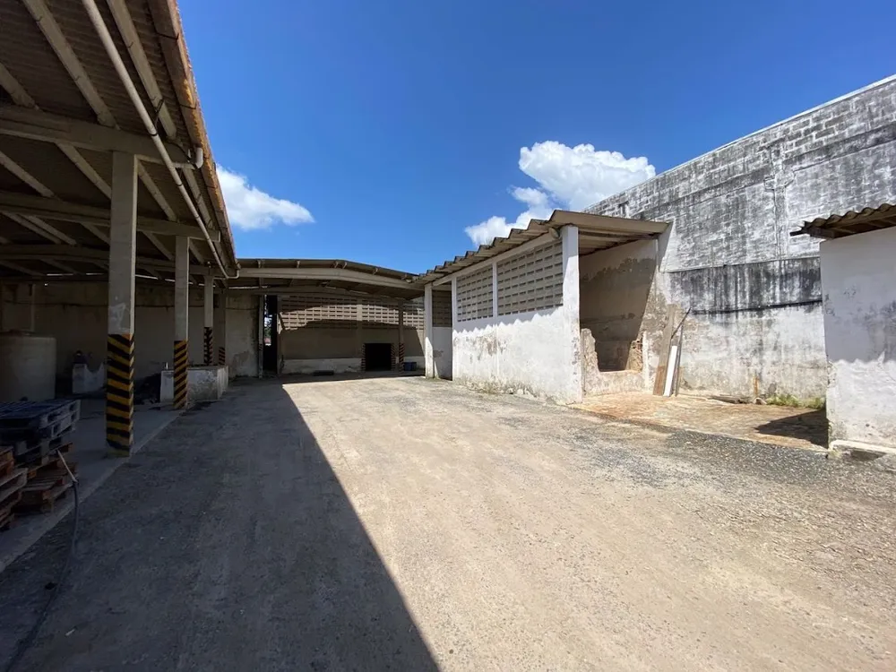 Depósito-Galpão, 2050 m² - Foto 2