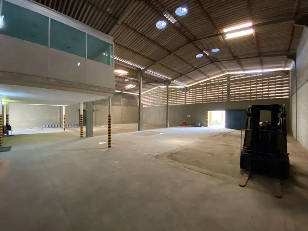 Depósito-Galpão, 2050 m² - Foto 12