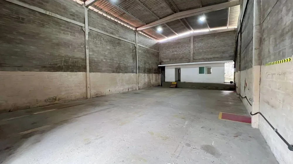 Depósito-Galpão, 300 m² - Foto 2